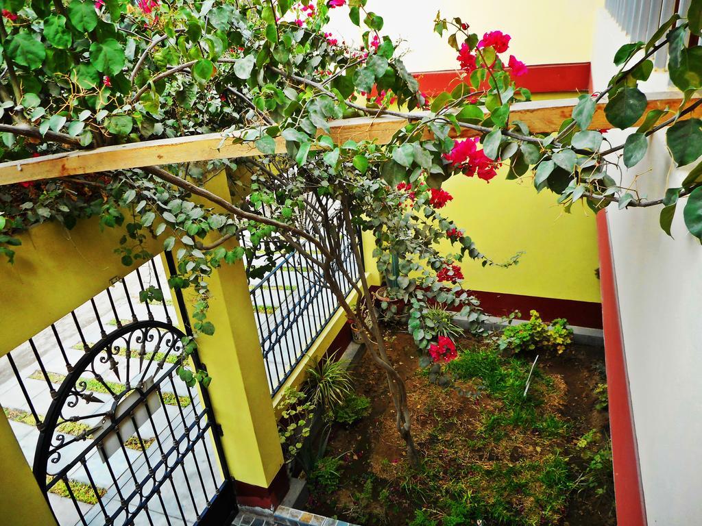 Hostal Geminis San Juan Bautista Esterno foto