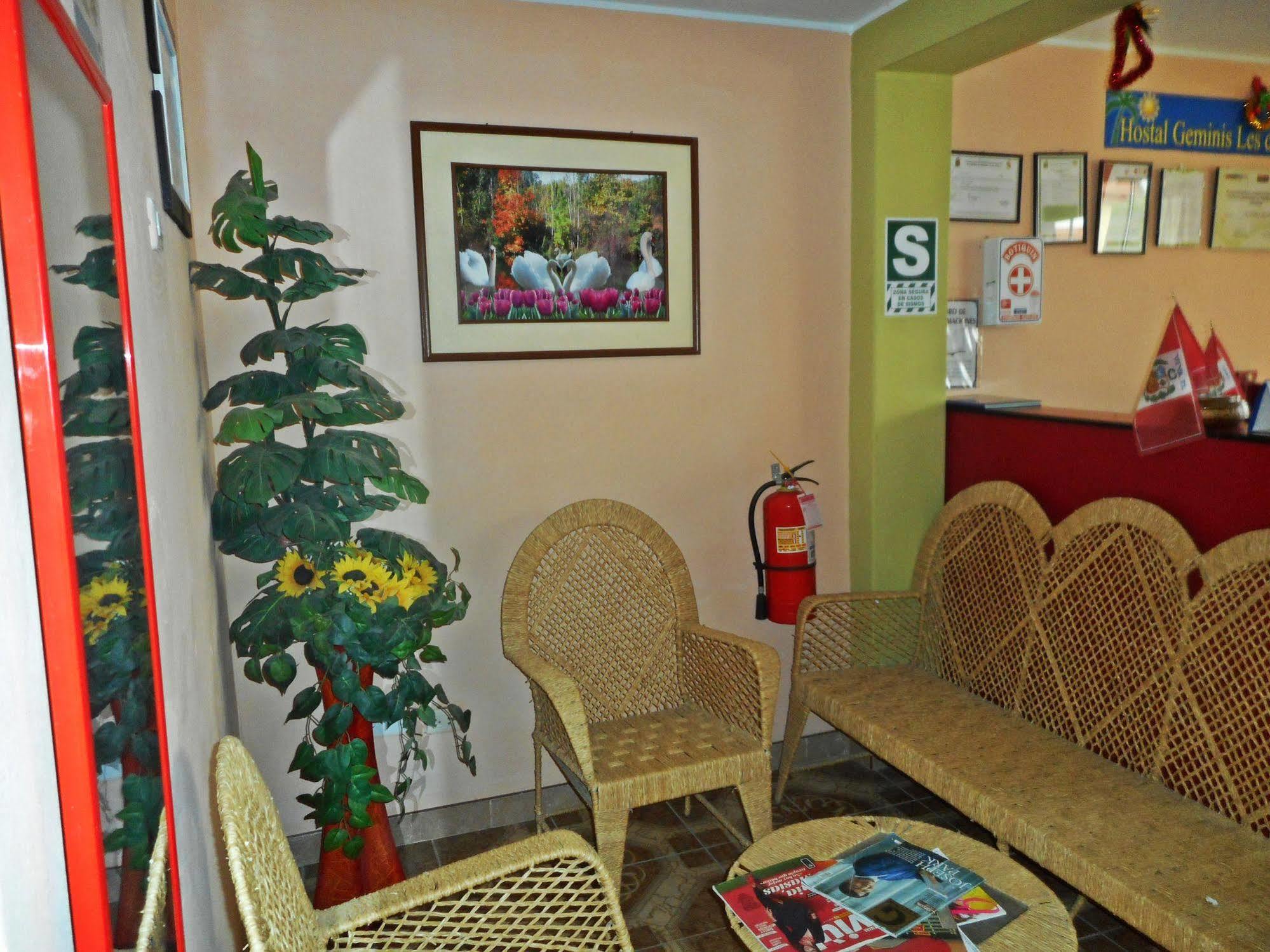 Hostal Geminis San Juan Bautista Esterno foto